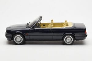 BMW 325i E30 Cabriolet Blau Otto 1:18 OT114 Resin — Bild 3 von 6