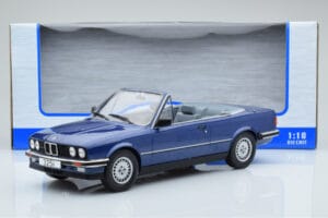 BMW 325i E30 Cabriolet Blau MCG 1:18 MCG18381 Metall — Bild 5 von 5