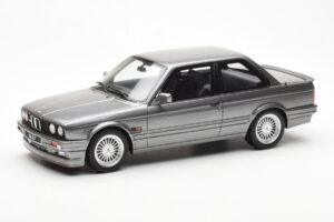 BMW 325i E30 Grau Metallic Otto 1:18