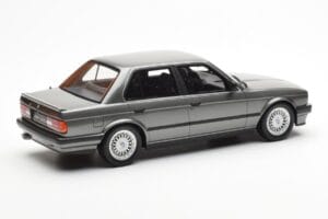 BMW 325i E30 Limousine Dolphin Grau Otto 1:18 OT819 Resin — Bild 2 von 6
