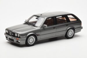 BMW 325i E30 Touring Grau Otto 1:18