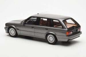 BMW 325i E30 Touring Grau Otto 1:18 OT929 Resin — Bild 5 von 6