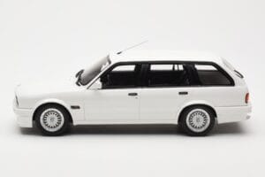 BMW 325i E30 Touring M Package Weiß Otto 1:18 OT238 Resin — Bild 3 von 5