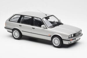 BMW 325i E30 Touring Silber Norev 1:18 183216 Metall — Bild 4 von 6