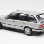 BMW 325i E30 Touring Silber Norev 1:18 - image 5 of 6