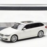 BMW 335i F31 Touring Alpine Weiß Paragon 1:18 - image 8 of 8