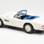 BMW 507 Roadster Weiß Norev 1:18 - image 5 of 6