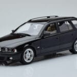 BMW 540 E39 Touring M Package Schwarz Otto 1:18