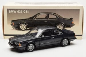 BMW 635 CSi E24 Diamant Schwarz Metallic AUTOart 1:18 70521 Metall — Bild 8 von 8