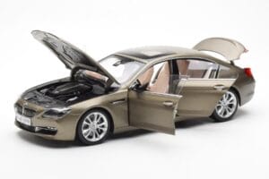 BMW 650i F06 Gran Coupe Frozen Bronze Metallic Paragon 1:18 80432218742 Metall — Bild 2 von 8