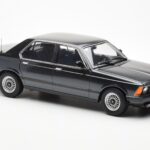 BMW 733i E23 Schwarz Metallic KK-Scale 1:18 - image 4 of 6