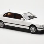 BMW 750iL E38 Asia Exclusive Weiß Otto 1:18 - image 4 of 6