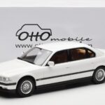 BMW 750iL E38 Asia Exclusive Weiß Otto 1:18 - image 6 of 6