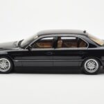 BMW 750iL E38 Schwarz Otto 1:18 - image 3 of 6