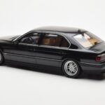 BMW 750iL E38 Schwarz Otto 1:18 - image 5 of 6