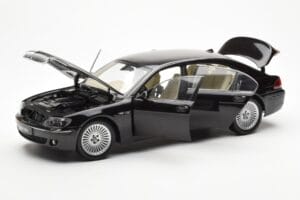 BMW 760Li E66 Schwarz Kyosho 1:18 08572BK Metall — Bild 2 von 9