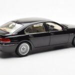 BMW 760Li E66 Schwarz Kyosho 1:18 - image 3 of 9