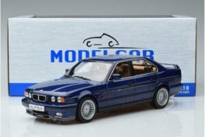 BMW Alpina B10 4.6 E34 Blau MCG 1:18 MCG18230 Metall — Bild 6 von 6