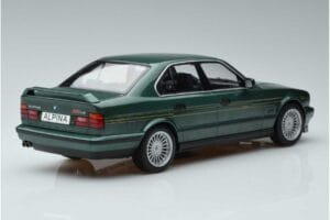 BMW Alpina B10 4.6 E34 Grün MCG 1:18 MCG18229 Metall — Bild 2 von 6