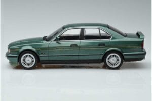 BMW Alpina B10 4.6 E34 Grün MCG 1:18 MCG18229 Metall — Bild 3 von 6