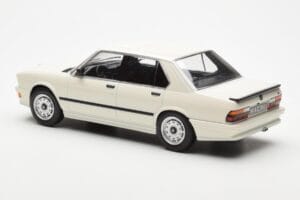 BMW M535i E28 Weiß Norev 1:18 183260 Metall — Bild 5 von 6