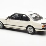 BMW M635 CSi E24 Weiß Dealer Edition AUTOart 1:18 - image 7 of 8