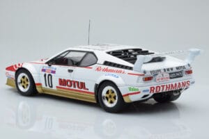 BMW M1 Motul #10 B. Darniche / A. Mahe Rally Tour de Corse 1982 IXO 1:18 18RMC114 Metall — Bild 5 von 6