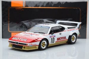 BMW M1 Motul #10 B. Darniche / A. Mahe Rally Tour de Corse 1982 IXO 1:18 18RMC114 Metall — Bild 6 von 6