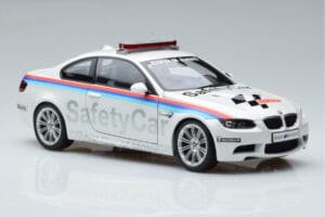 BMW M3 E92 MotoGP Safety Car 2008 Kyosho 1:18 08736GP Metall — Bild 5 von 7