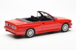 BMW M3 E30 Cabriolet Rot Otto 1:18 OT077 Resin — Bild 2 von 6