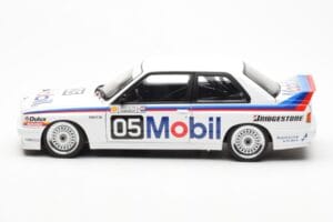 BMW M3 E30 #5 P. Brock Mobil ATCC 1988 AUTOart 1:18 88845 Metall — Bild 4 von 8