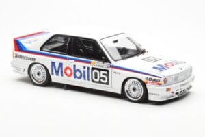 BMW M3 E30 #5 P. Brock Mobil ATCC 1988 AUTOart 1:18 88845 Metall — Bild 6 von 8