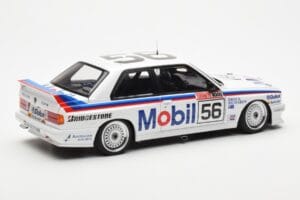 BMW M3 E30 #56 P. Brock / J. Richards Mobil Bathurst 1000 1988 AUTOart 1:18 88847 Metall — Bild 3 von 9