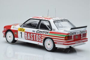 BMW M3 E30 Bastos #1 R. Ravaglia / E. Pirro / E. Van de Poele 24 Hours of Spa 1991 IXO 1:18 18RMC081A Metall — Bild 5 von 6