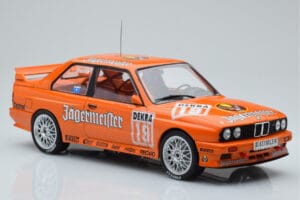 BMW M3 E30 Jagermeister #19 A. Hahne DTM Nurburgring 1992 IXO 1:18 18RMC082A Metall — Bild 4 von 6