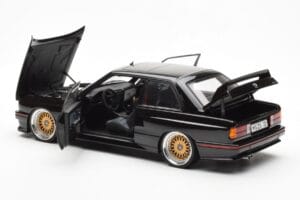 BMW M3 E30 Sport Evolution Schwarz Custom Wheels AUTOart 1:18 70562 Metall — Bild 5 von 8