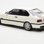 BMW M3 E36 Lightweight Weiß Otto 1:18 - image 5 of 6