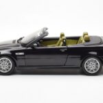 BMW M3 E46 Cabriolet Schwarz Kyosho 1:18 - image 4 of 8