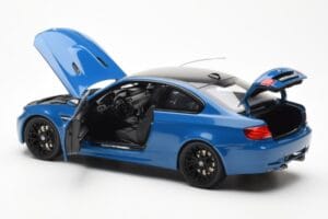 BMW M3 E92 Laguna Seca Blue Kyosho 1:18 08734LBL Metall — Bild 5 von 8