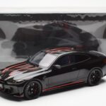 BMW M4 G82 CSL Sapphire Schwarz GT Spirit 1:18 - image 6 of 6