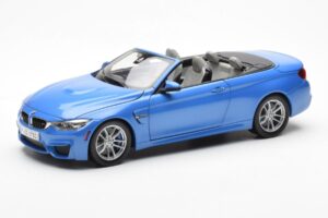 BMW M4 F83 Cabriolet Yas Marina Blau Paragon 1:18