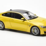BMW M4 F82 Austin Gelb Metallic Paragon 1:18 - image 6 of 8