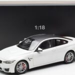 BMW M4 F82 Frozen Brilliant Weiß Paragon 1:18 - image 8 of 8