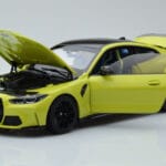 BMW M4 G82 Gelb Händler Edition Minichamps 1:18 - image 2 of 8