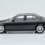 BMW M5 E34 Hartge Schwarz Otto 1:18 - image 3 of 6
