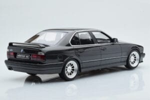 BMW M5 E34 Hartge Schwarz Otto 1:18 OT362B Resin — Bild 5 von 6