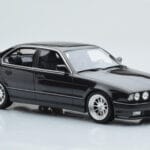BMW M5 E34 Hartge Schwarz Otto 1:18 - image 6 of 6