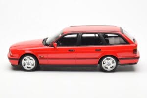 BMW M5 E34 Touring Rot Otto 1:18 OT951 Resin — Bild 3 von 6