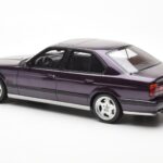 BMW M5 E34 Violett Otto 1:18 - image 5 of 6