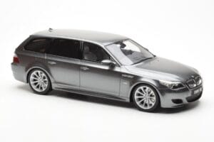 BMW M5 E61 Touring Grau Otto 1:18 OT189 Resin — Bild 4 von 6
